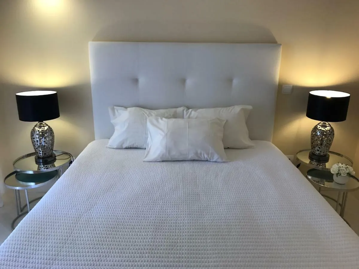 Appartement Beach & Sea Apt, Fast Wifi, Airco, Private Parking And Pool Portimão Portugal